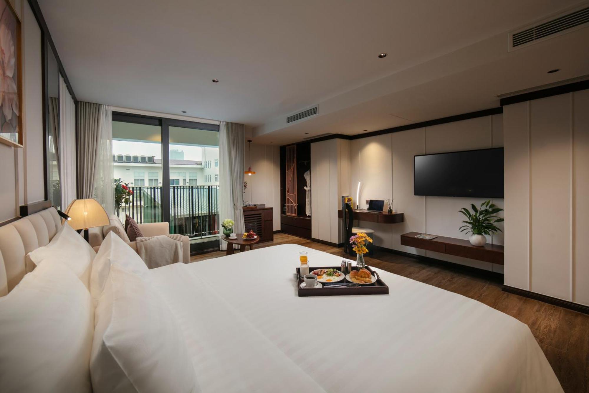 Hotel The Chi Boutique 4*