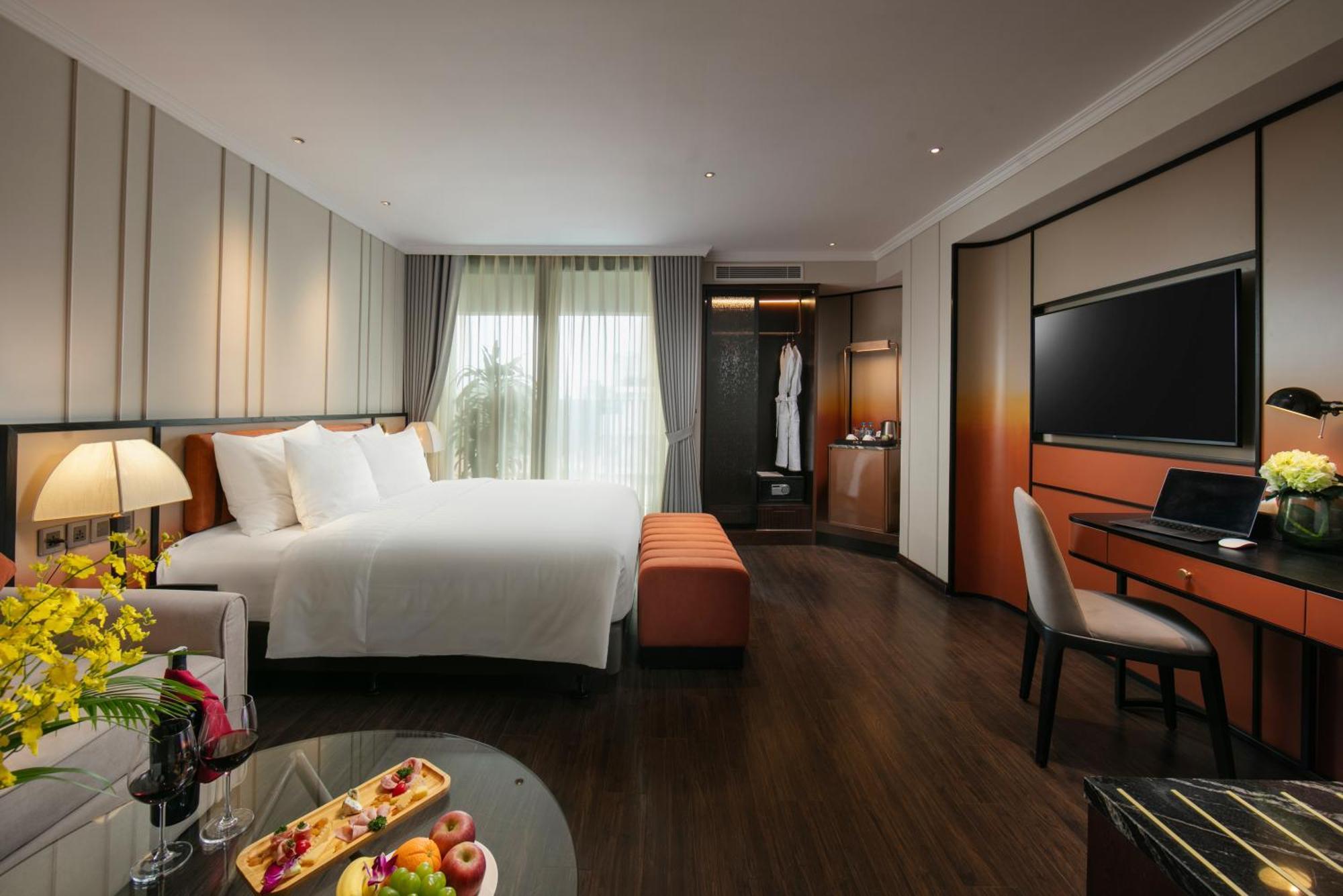 The Chi Boutique Hanoi