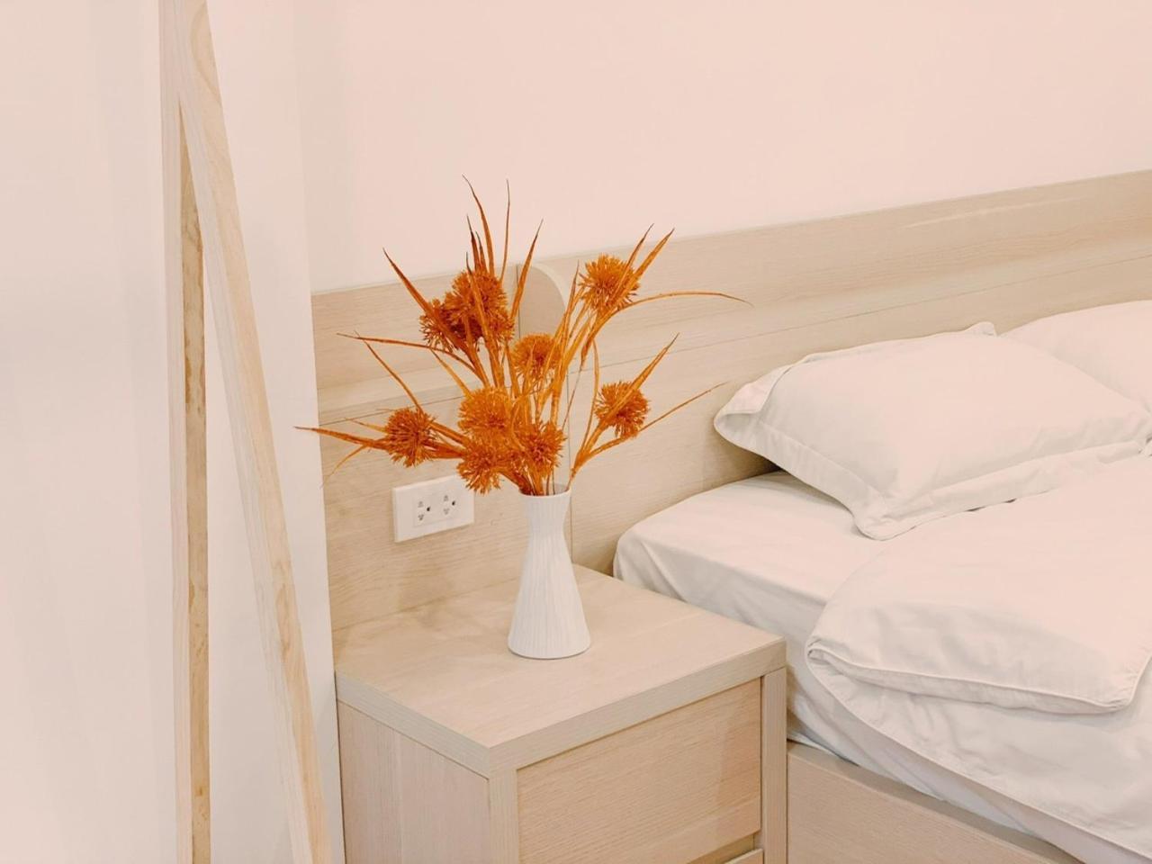 Syrena Building Apartment *