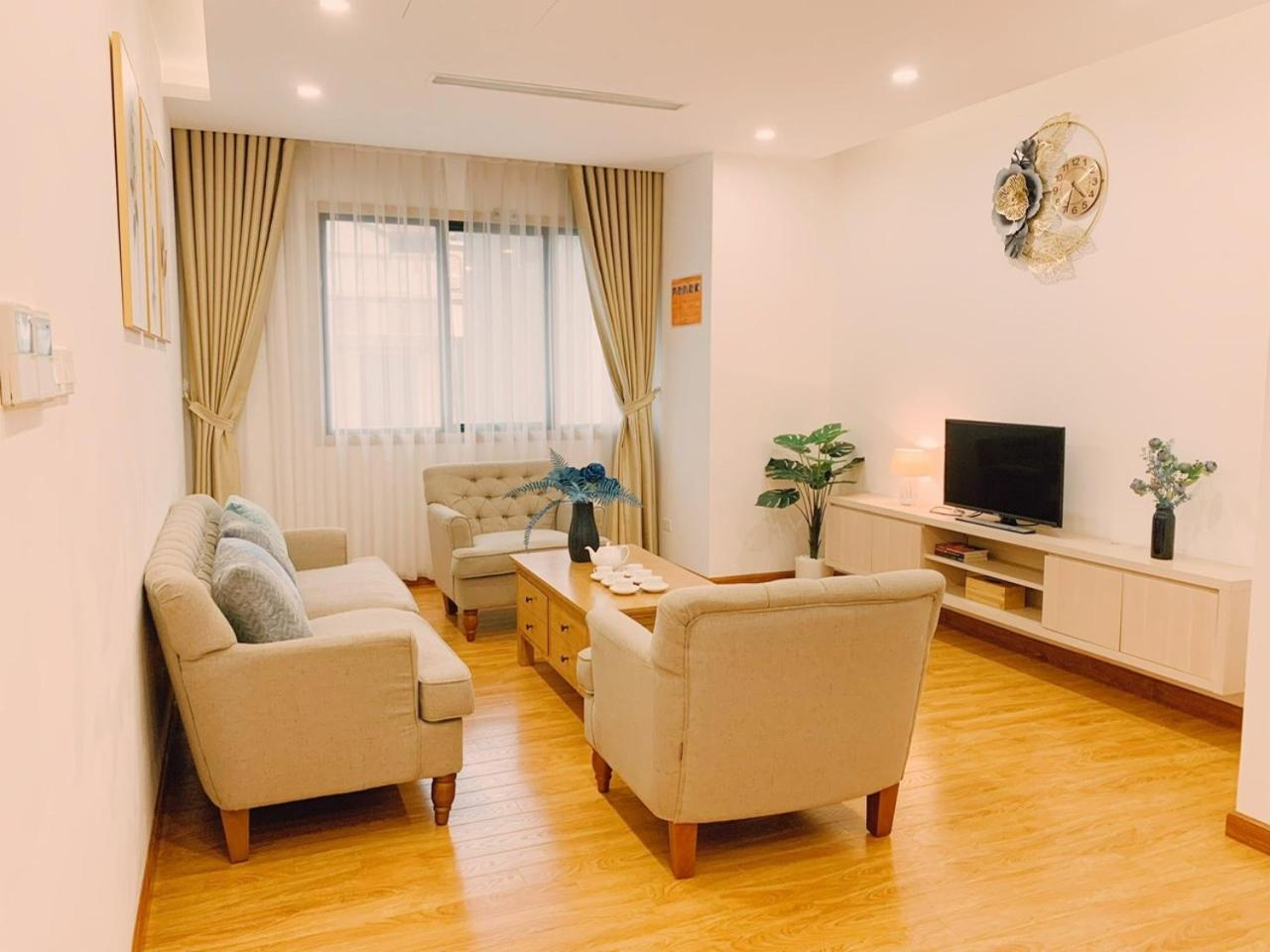Apartment Syrena Building Hanoi