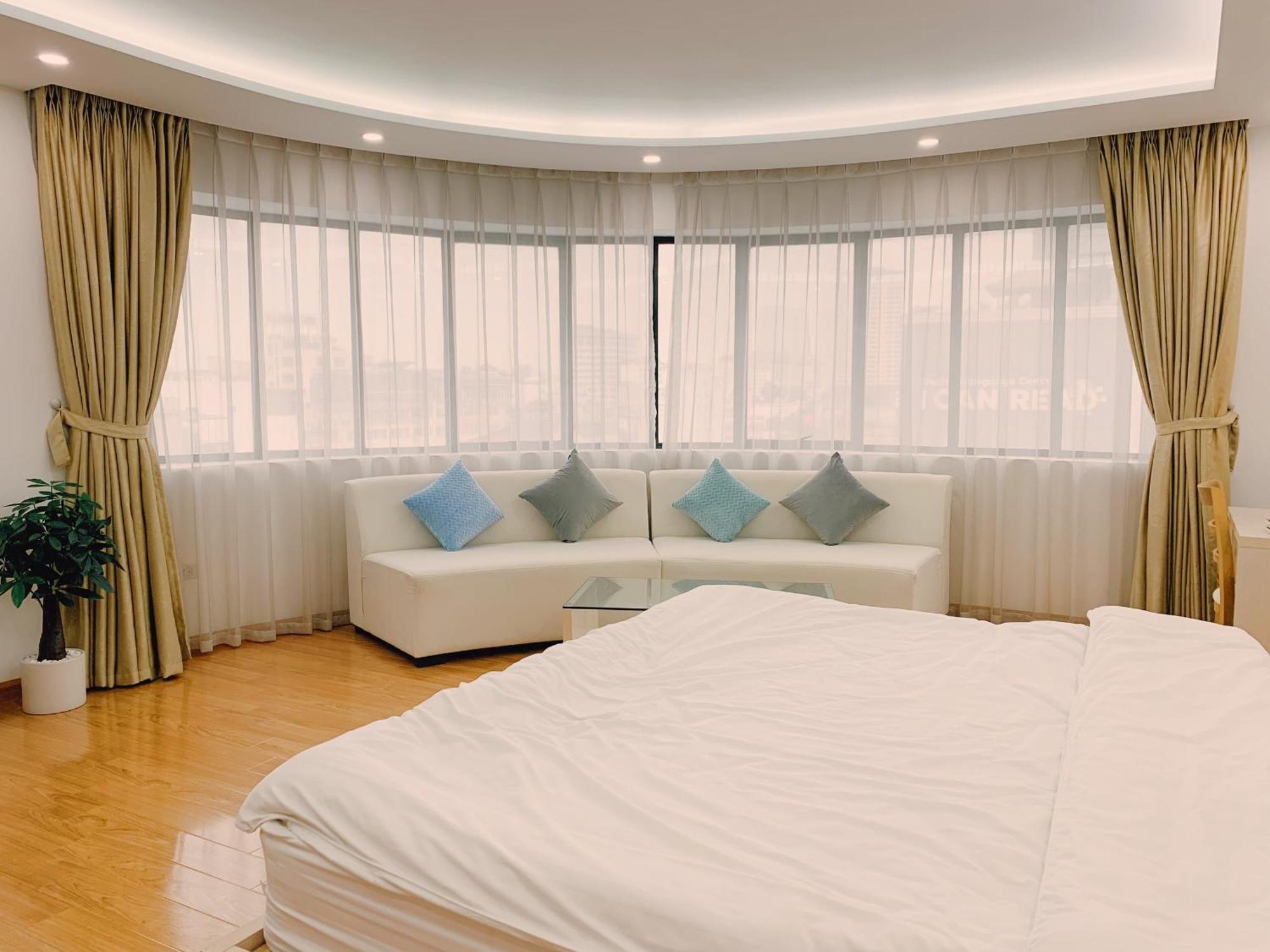 Apartment Syrena Building
