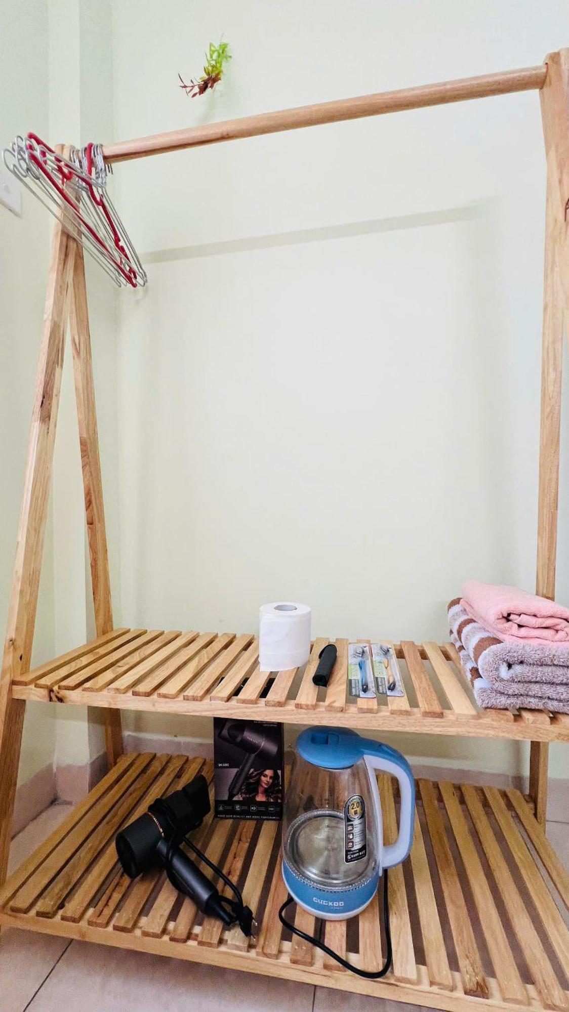 Homestay Mat Sieu Thoang, Cua So Lon