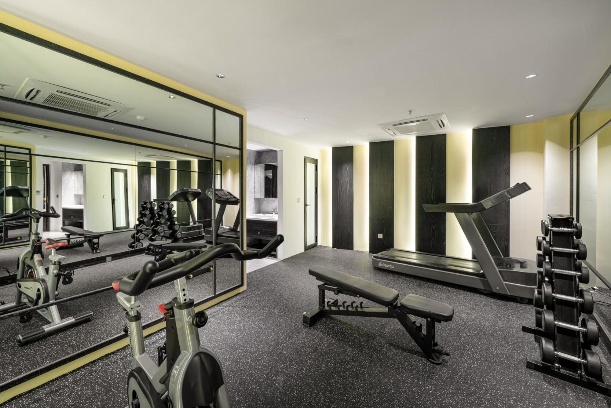 Luxe Paradise Premium Pham Hong Thai Hotel 4*