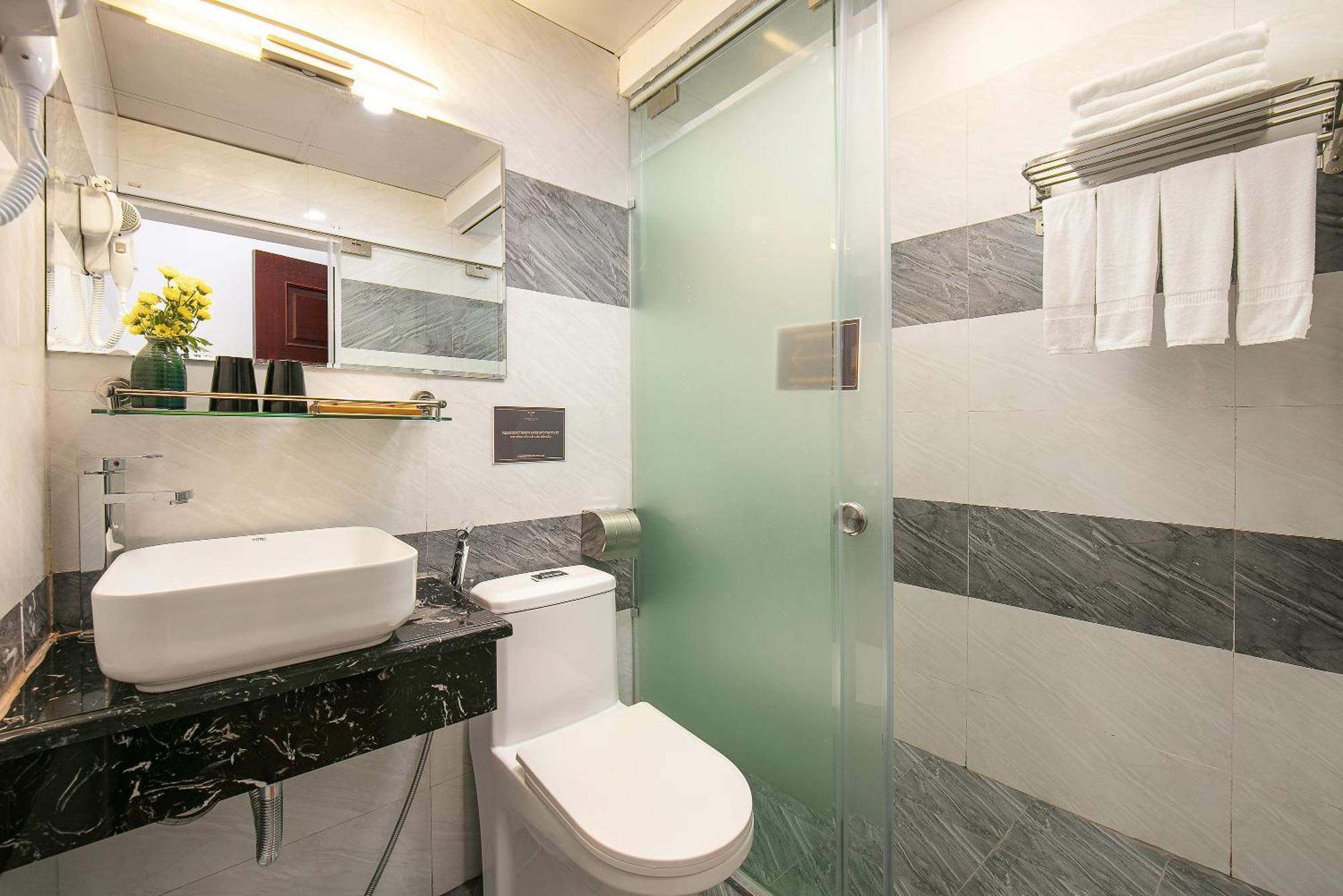 Tunger Premium & Travel Khách sạn 4*