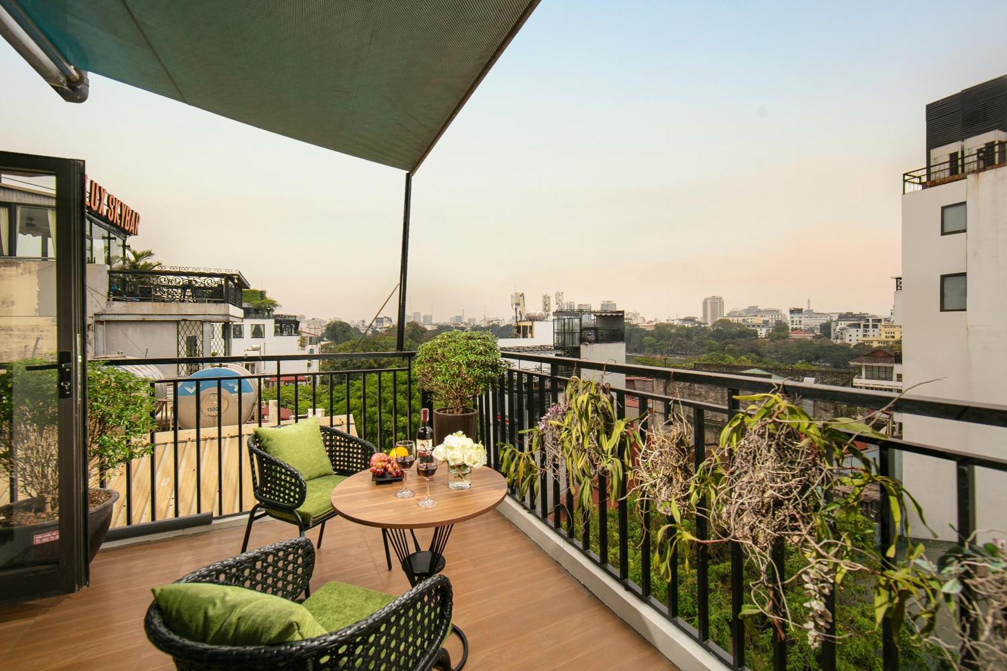 Tunger Premium & Travel Khách sạn 4*