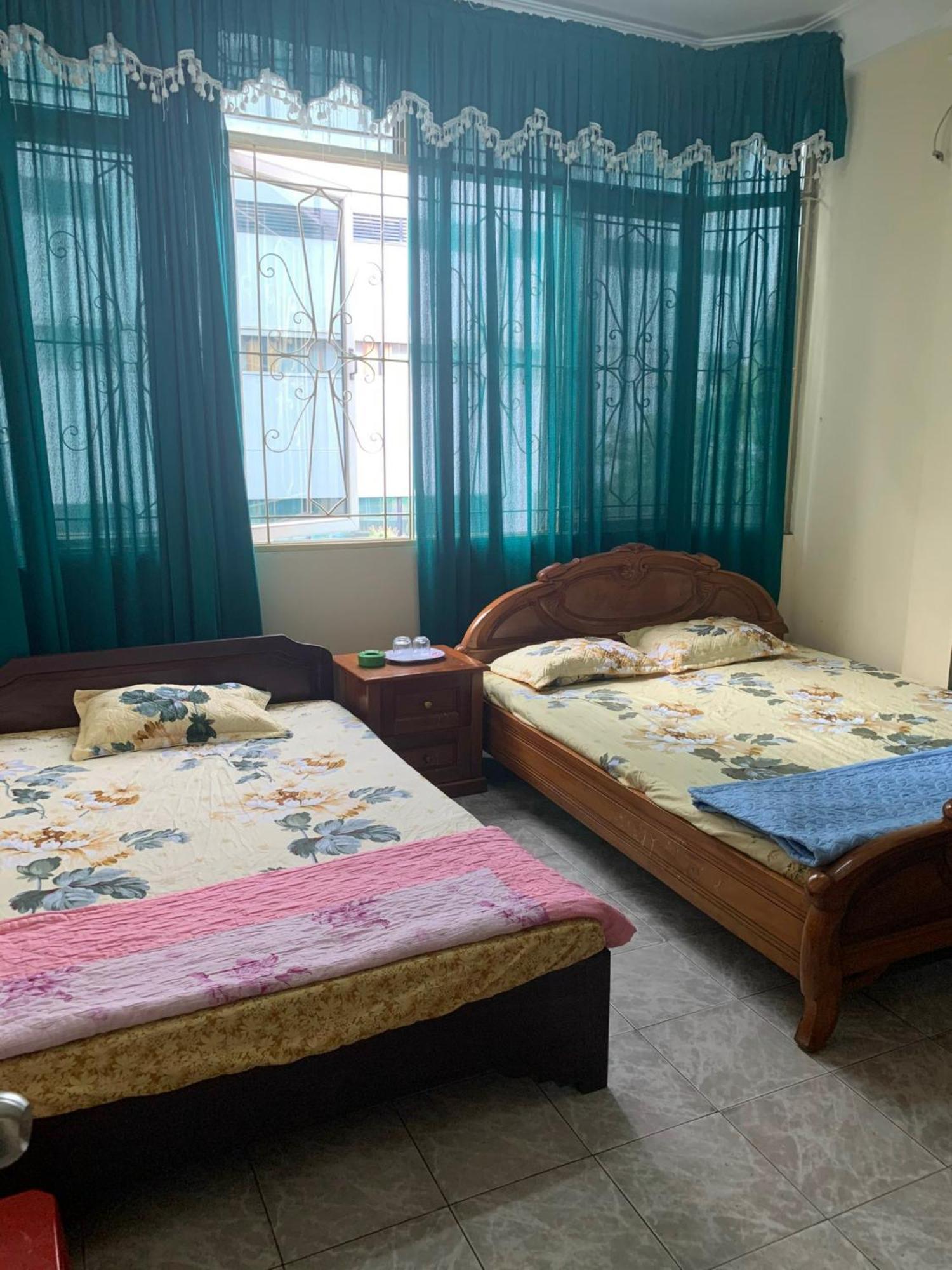 Hotel Nha Nghi Minh Quang Hanoi