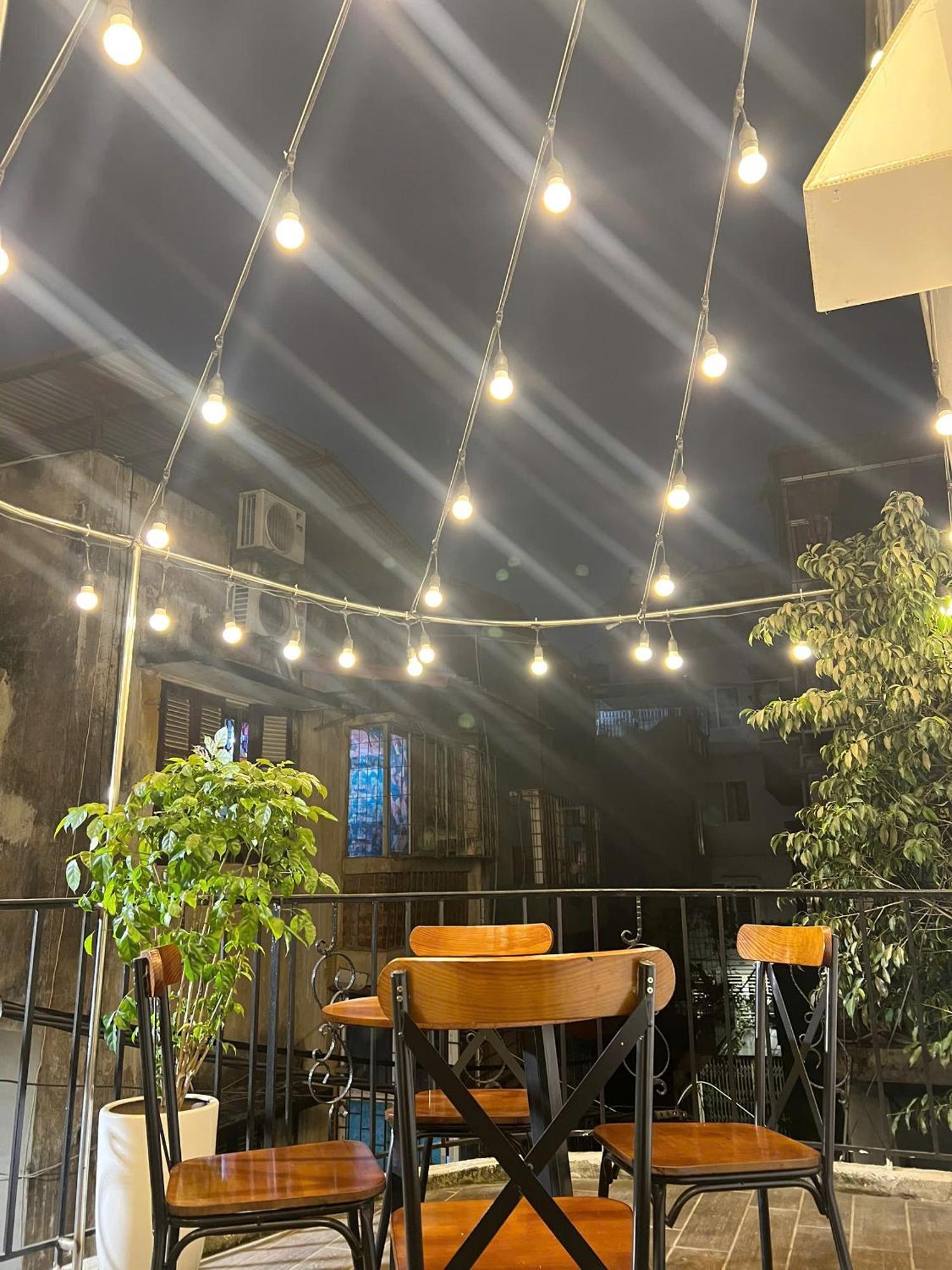 Home4you - Ho 1 Ngu Tai Ba Dinh Voi Ban Cong Cuc Chill