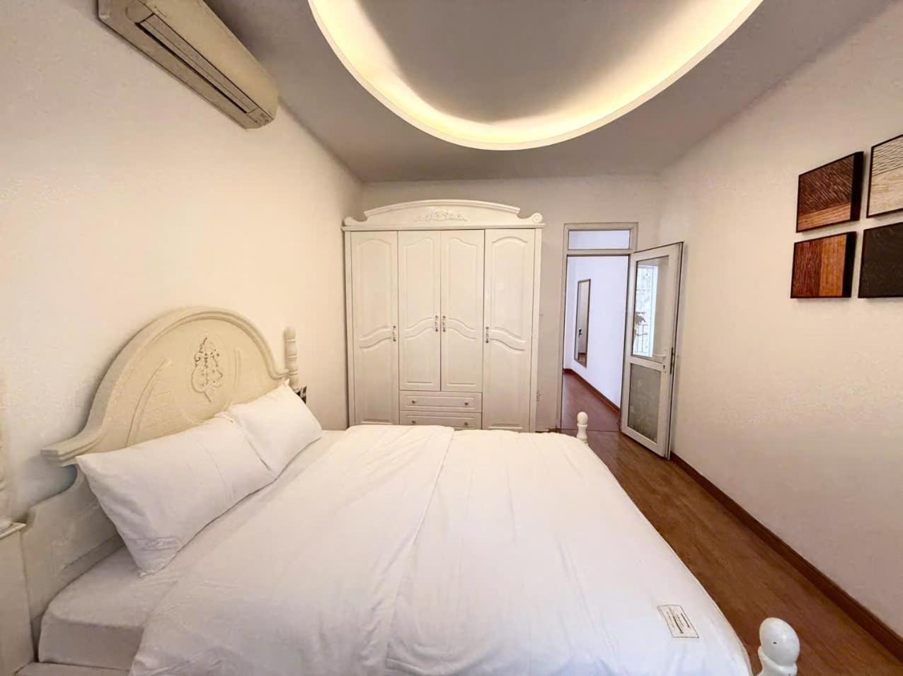 Apartment Home4you - Ho 1 Ngu Tai Ba Dinh Voi Ban Cong Cuc Chill