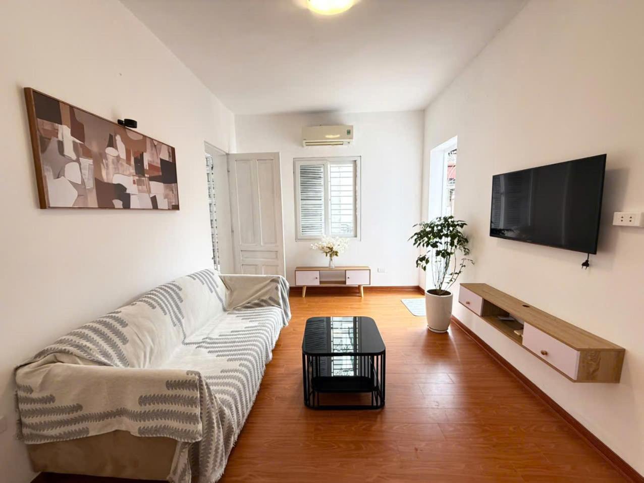 Home4you - Ho 1 Ngu Tai Ba Dinh Voi Ban Cong Cuc Chill Apartment *