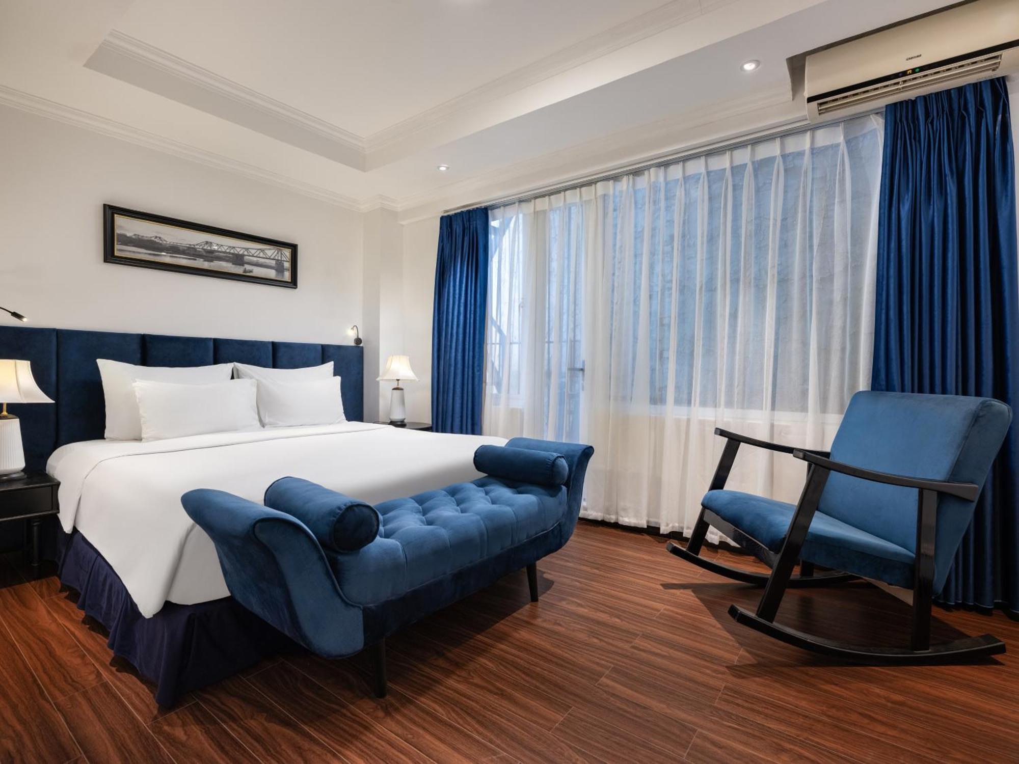 The Flower Boutique & Travel Hotel