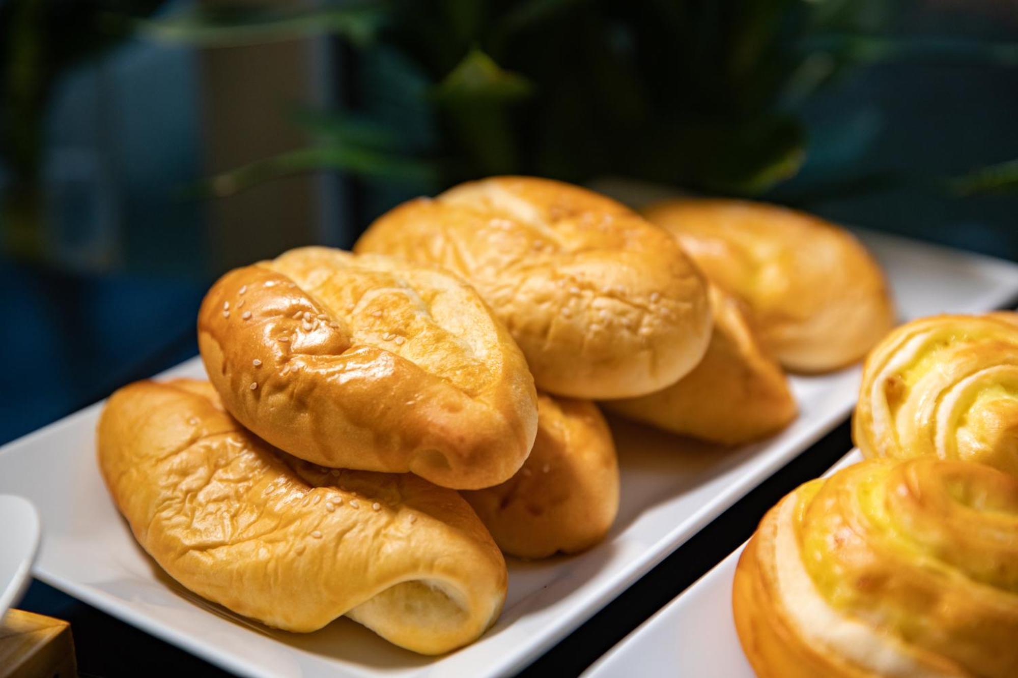 The Flower Boutique & Travel 4* Hanoi