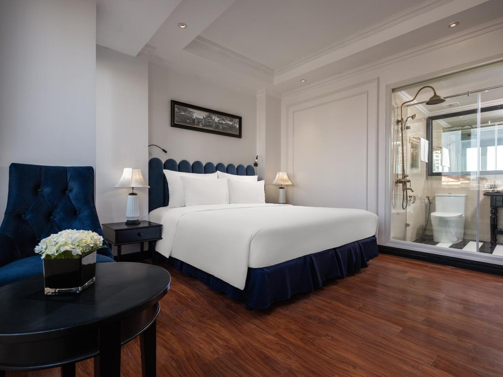 The Flower Boutique & Travel Hotel Hanoi