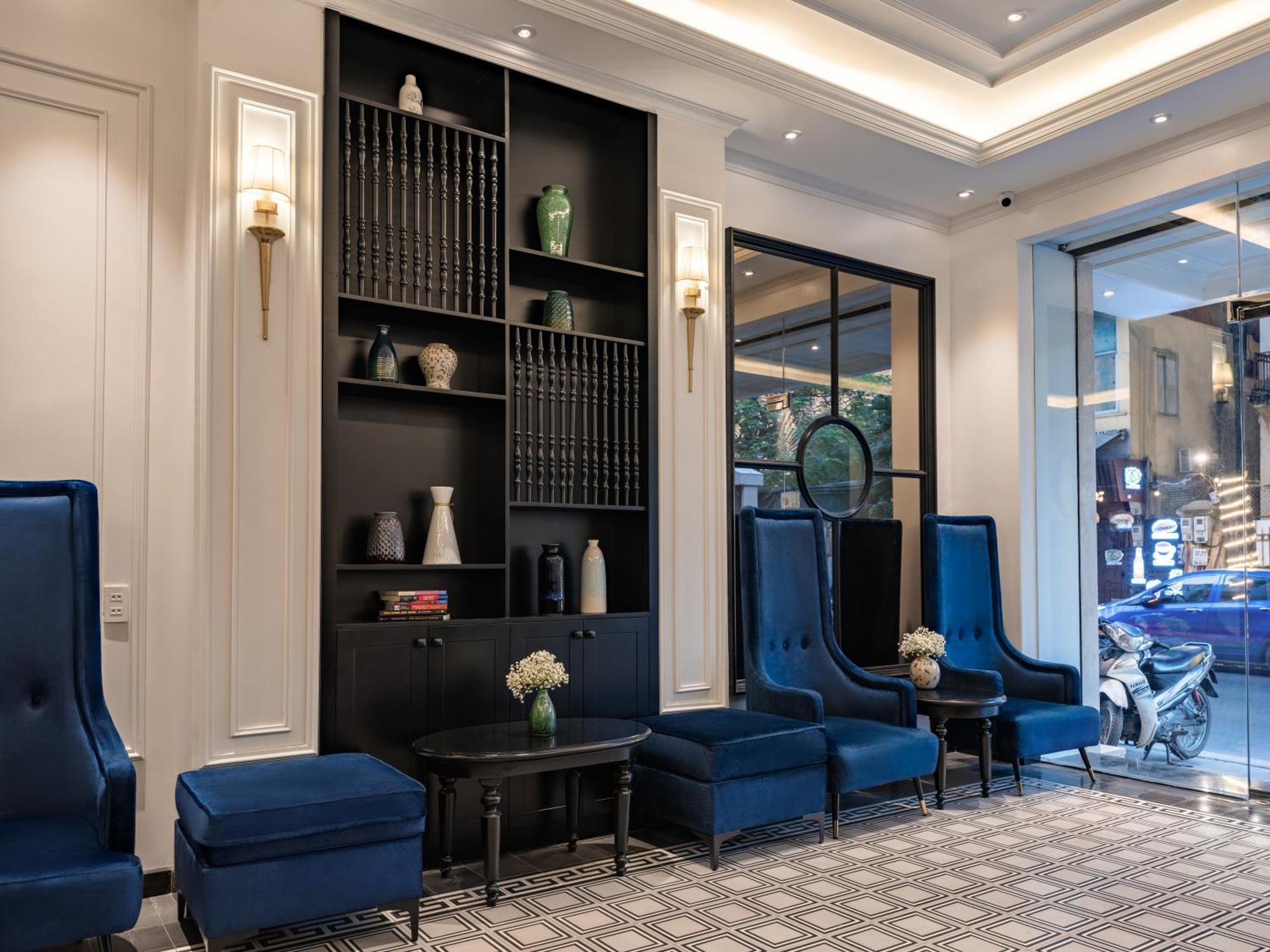 The Flower Boutique & Travel Hanoi
