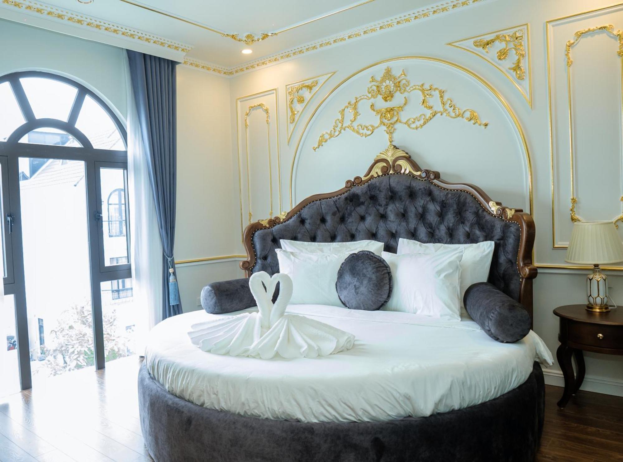 Royal Duong Noi 3*