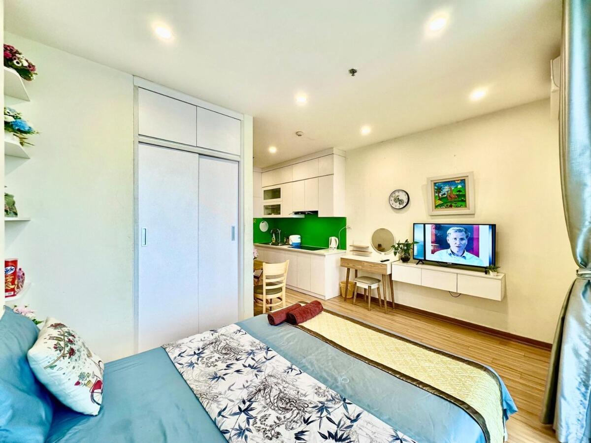 Beautiful View, Modern 3' To Walking Lake, Gym And Swimming Pools Apartment *
