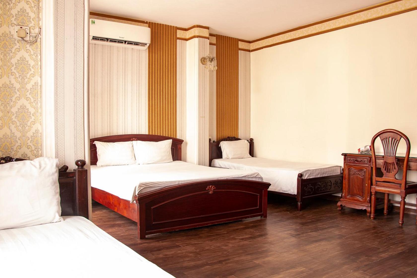 Hotel Hometown Cha Hanoi