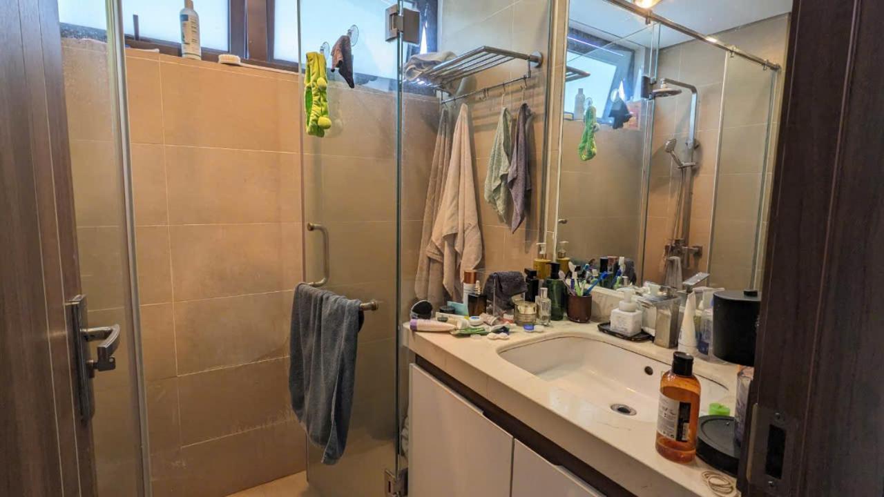 4 - Cheap Price 2 Bedroom Near West Hanoi