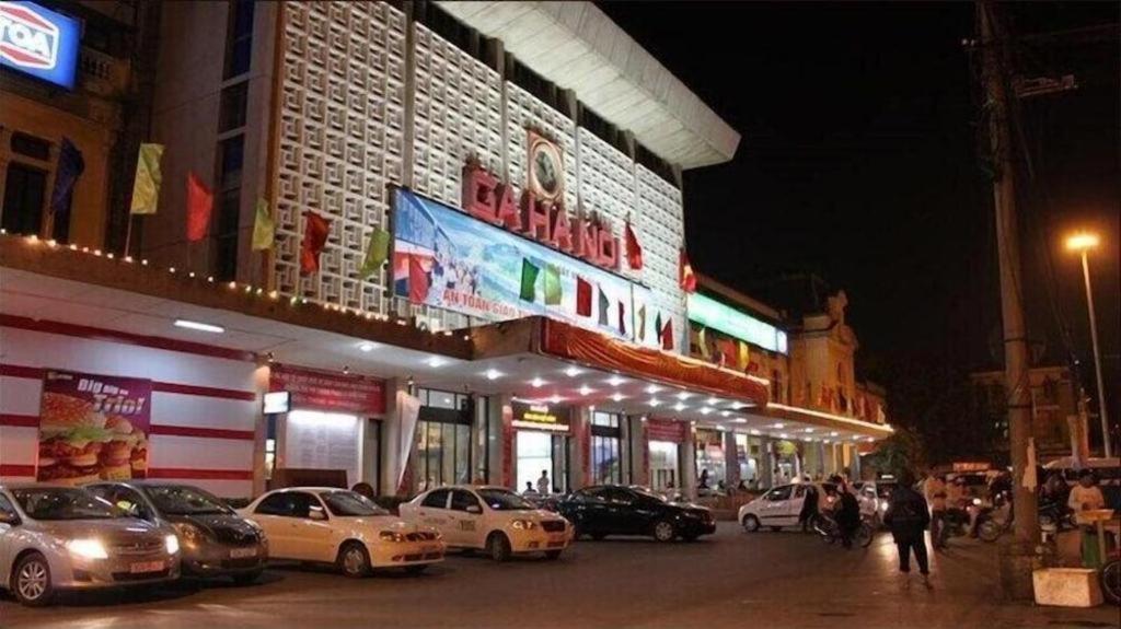Flower Hotel 3*