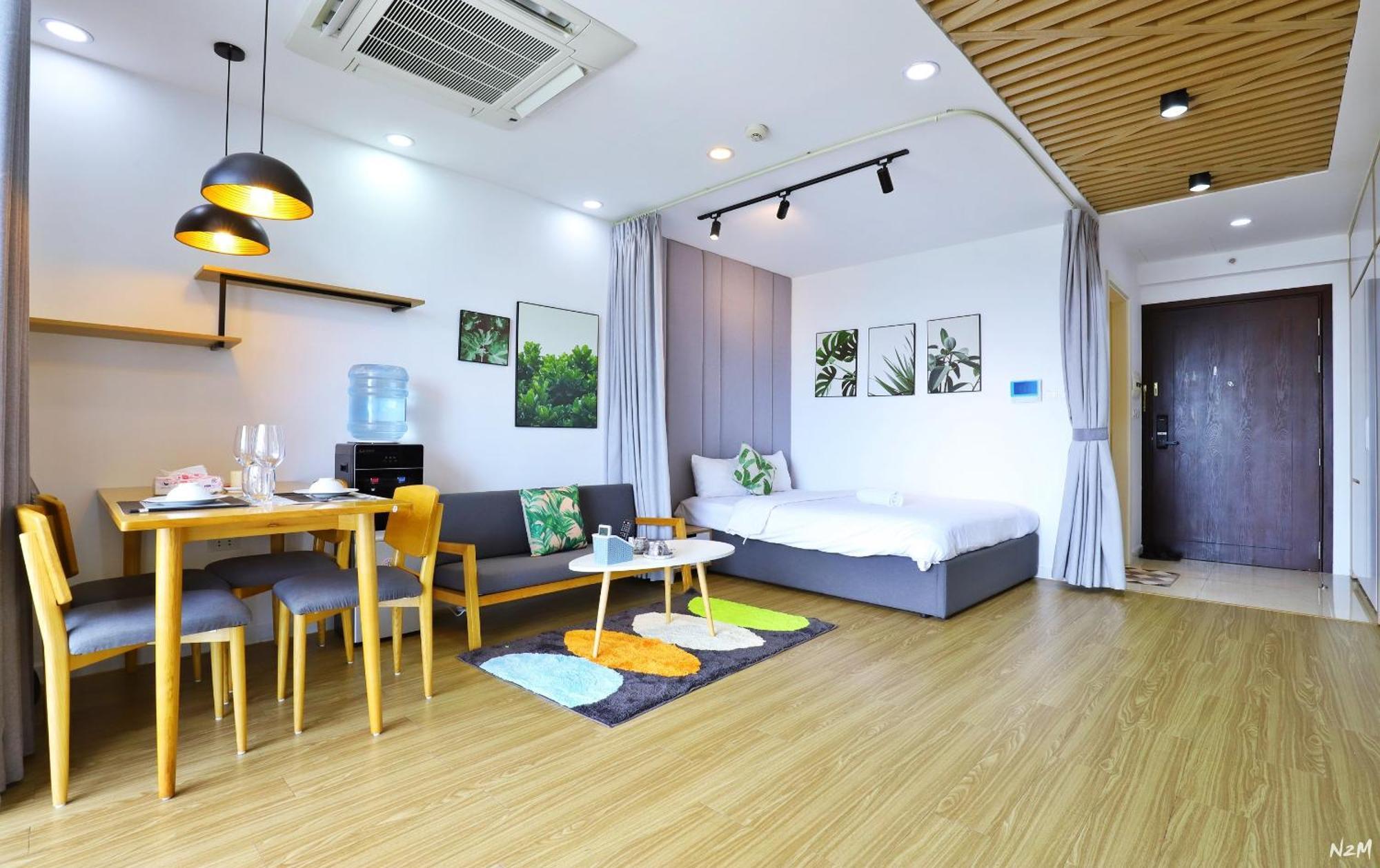 Qmp - Vinhomes D'capitale Tran Duy Hung Apartment