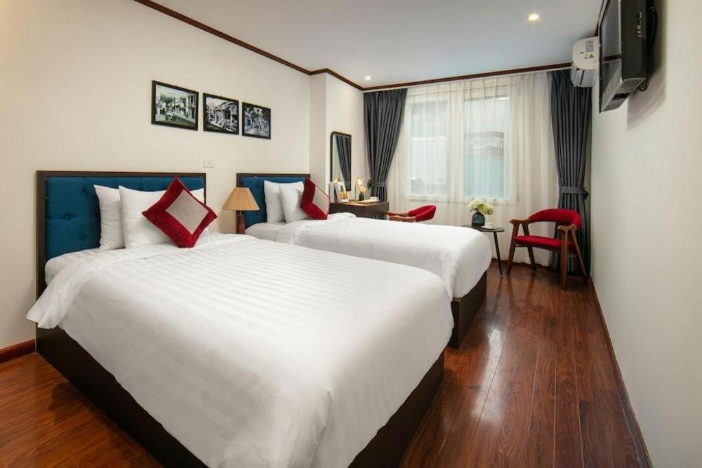 Serene Premier 3* Hà Nội