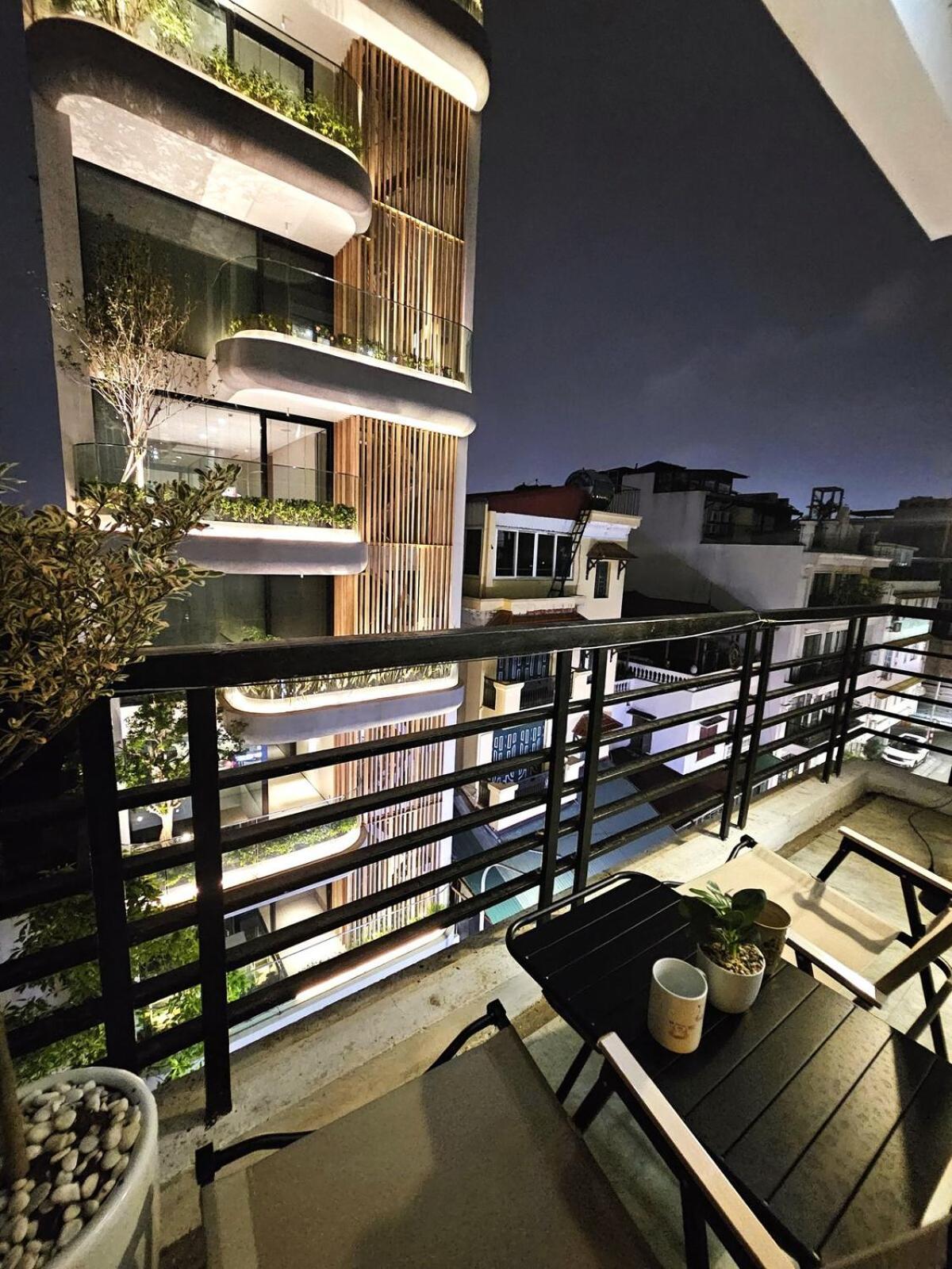 Yuzu To Ngoc - Balcony View Apartment *