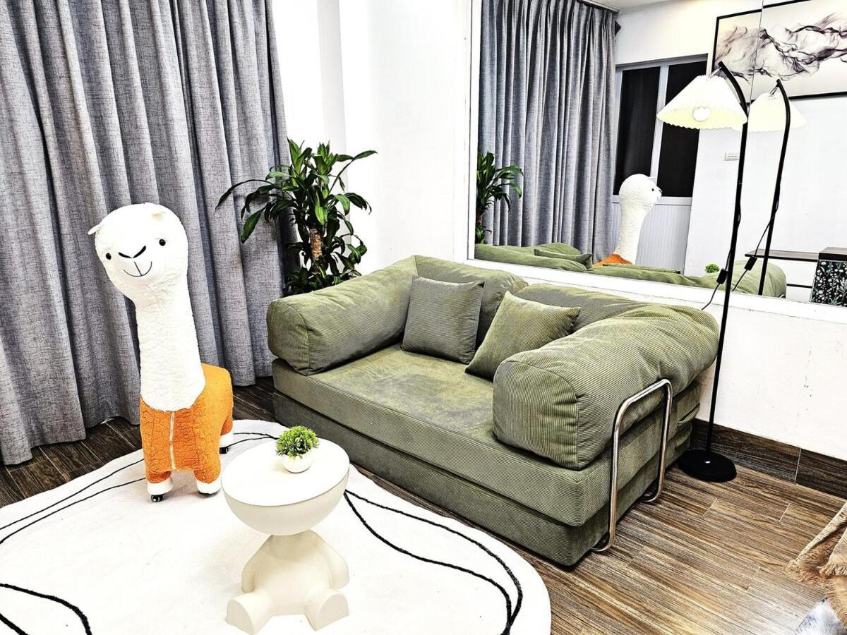 Yuzu To Ngoc - Balcony View Apartment