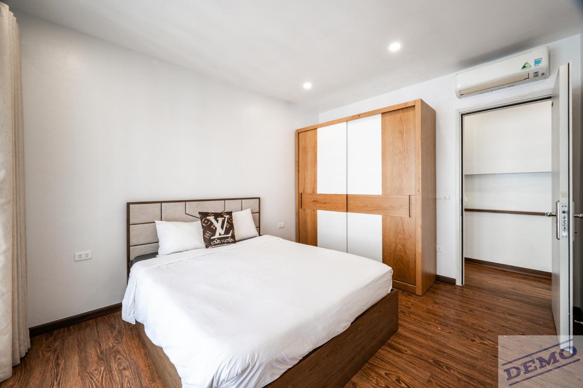 Paradise & Au Co - Tay Ho 3* Hà Nội