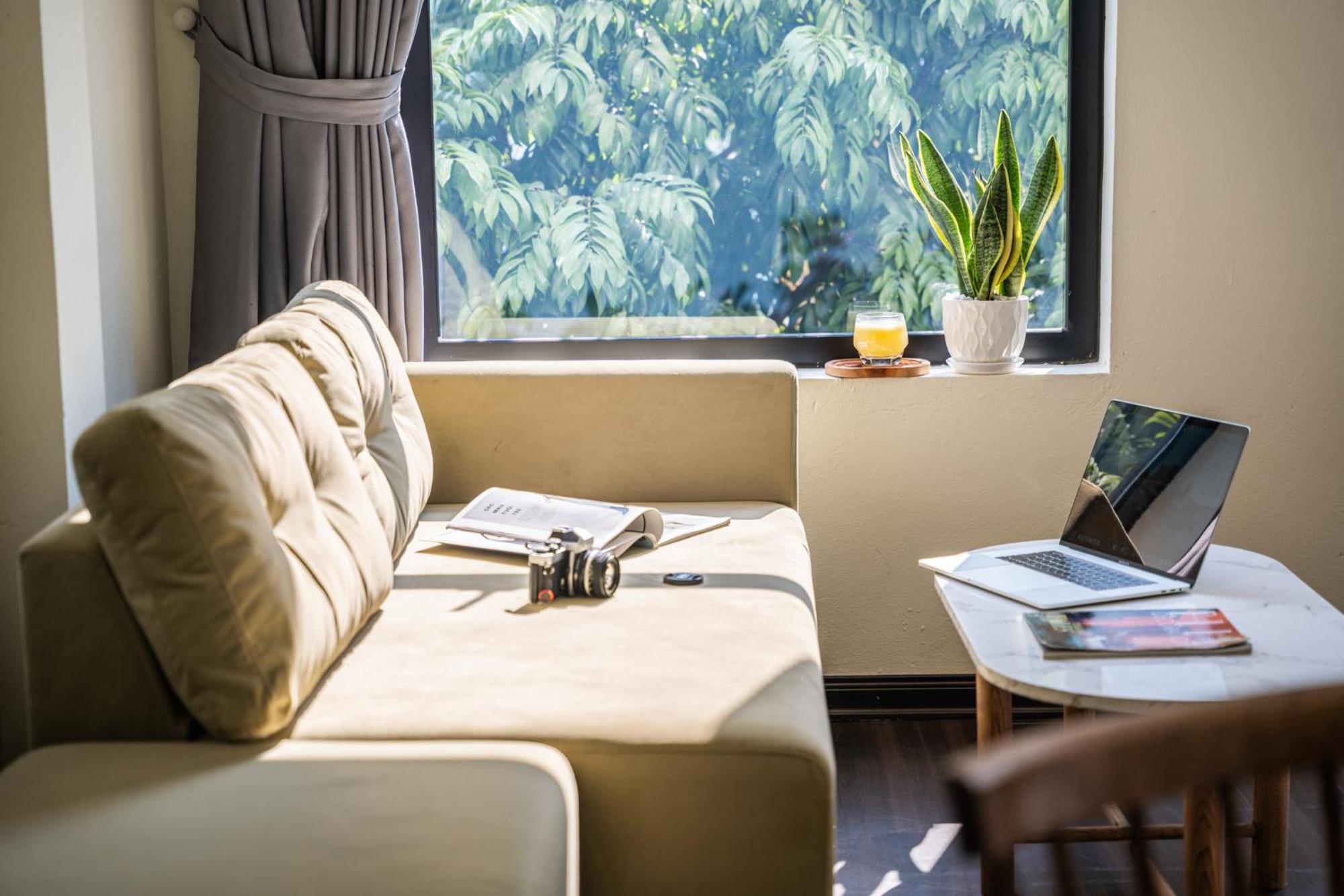 Maison De Lune Residences-rooftop Pool Bbq For Big Group-late Check Out Apartment Hanoi