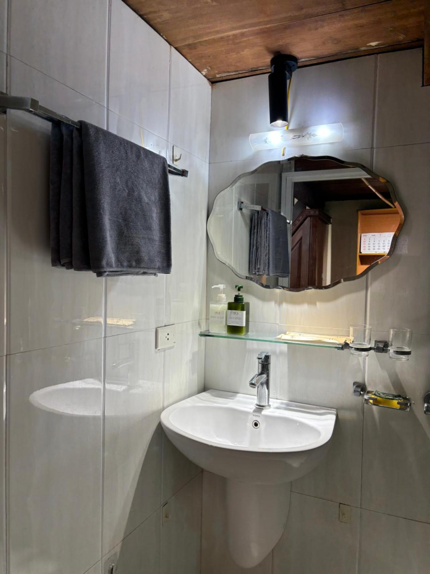 Cozy Townhouse In The Of ! Apartment Hanoi