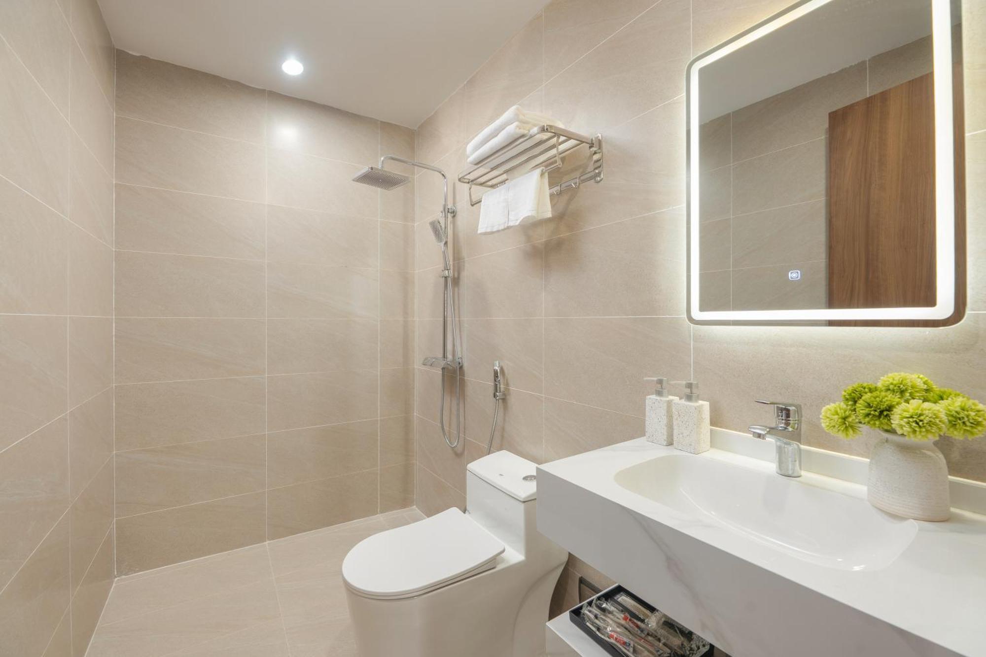 Fuji No 2 Of 3 Alley 44 Ham Tu Quan Street Apartment *