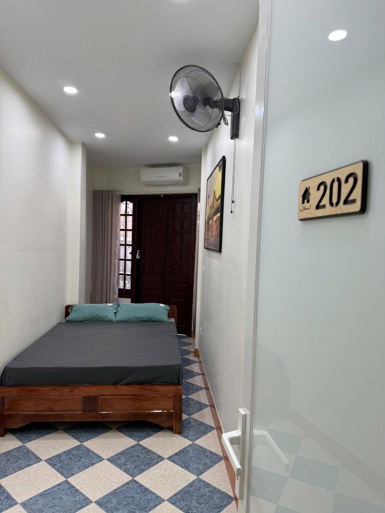 Sky Capsule hotel Hanoi