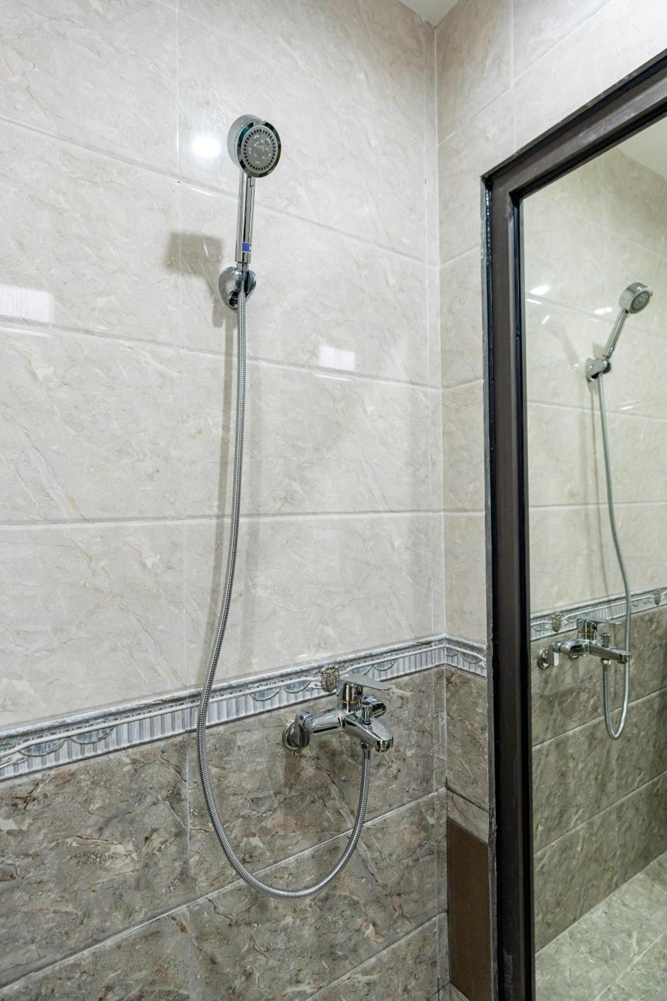 Cinta hotel Light Ha Noi