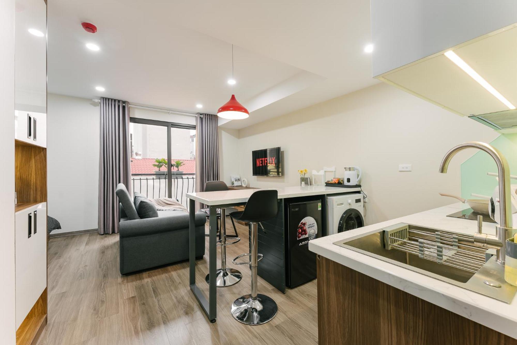 Hotel Train Street Lux