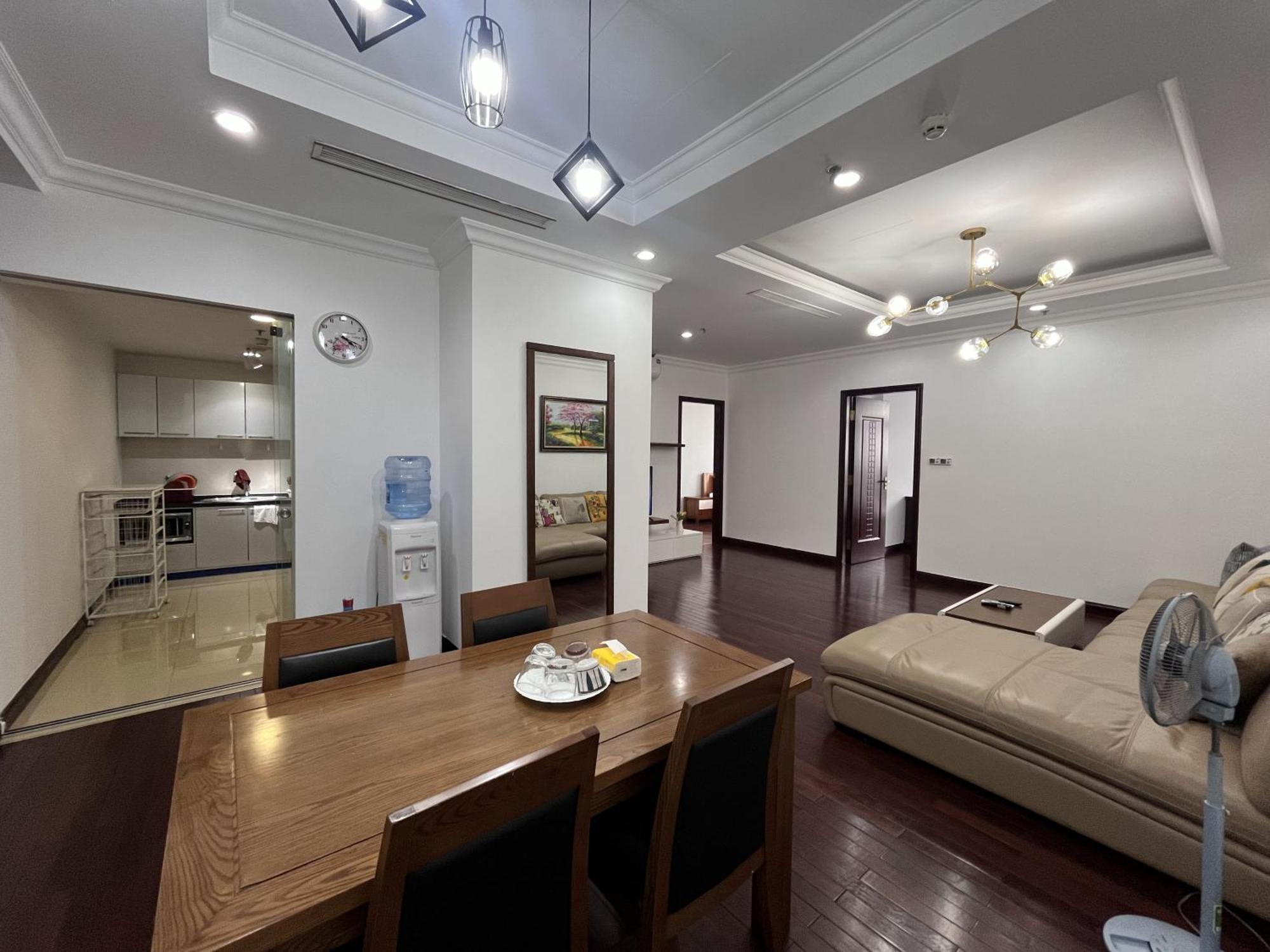 Vinhomes Royal Luxury 3br Apartment Hanoi