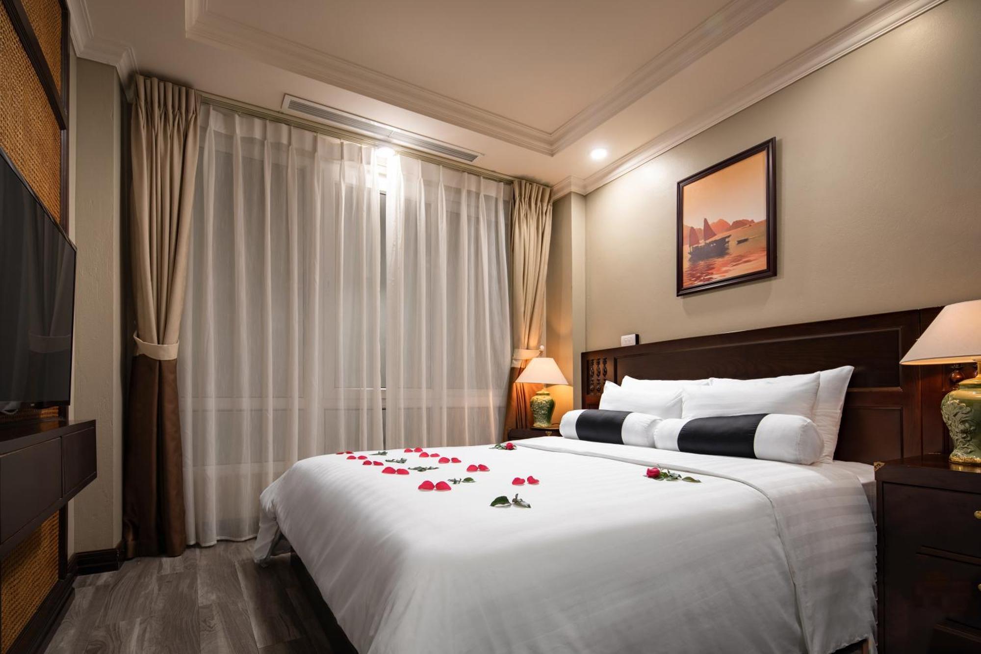 Lotusama Hotel 4*