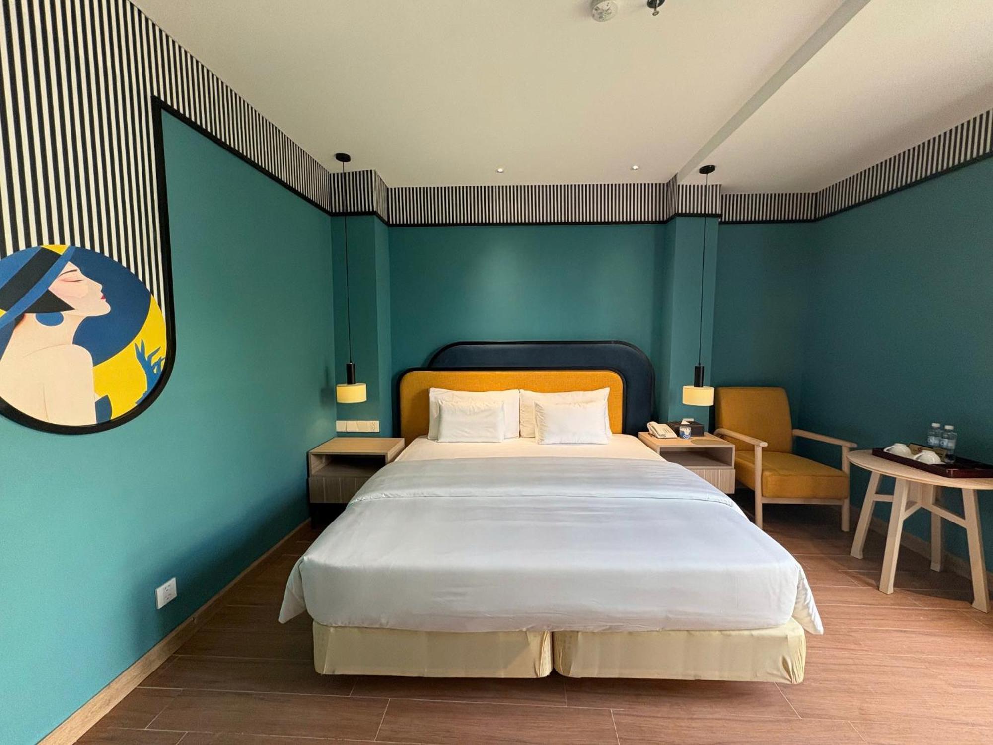 A25 - 130 Ba Trieu Hanoi