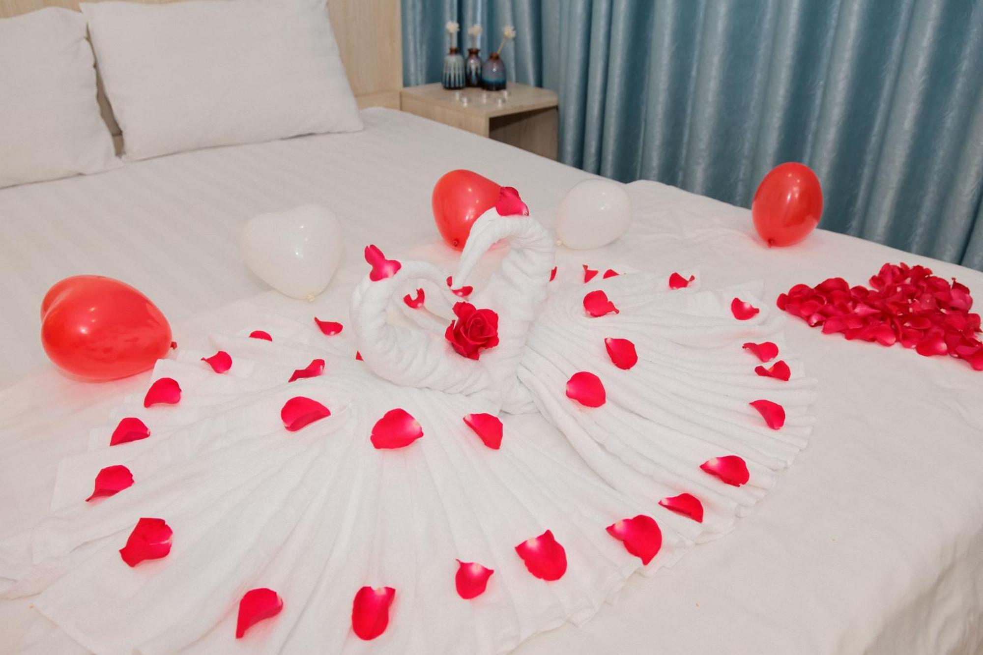 Ahotel Hotel Hanoi