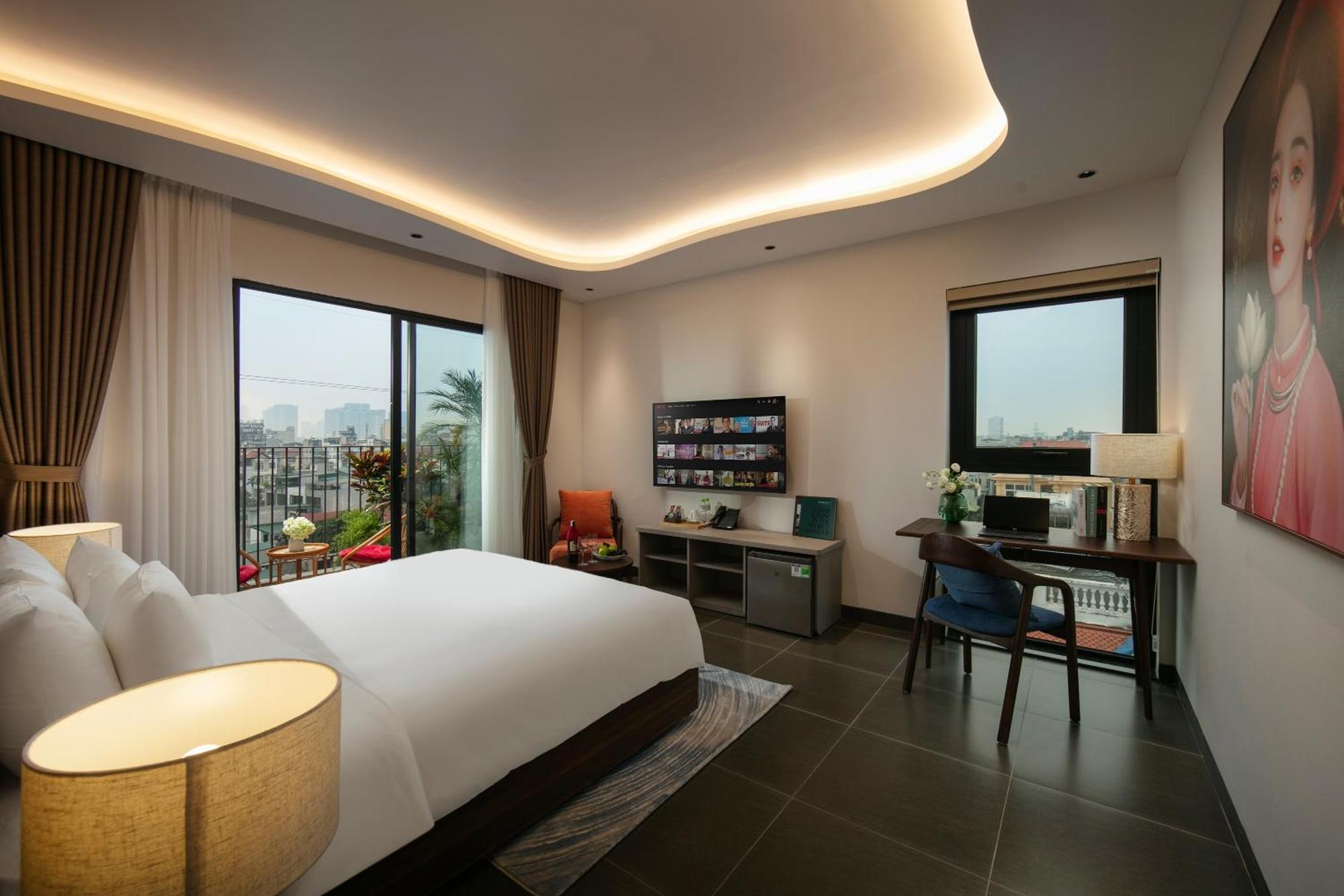 Khách sạn Riverview Boutique & 4*