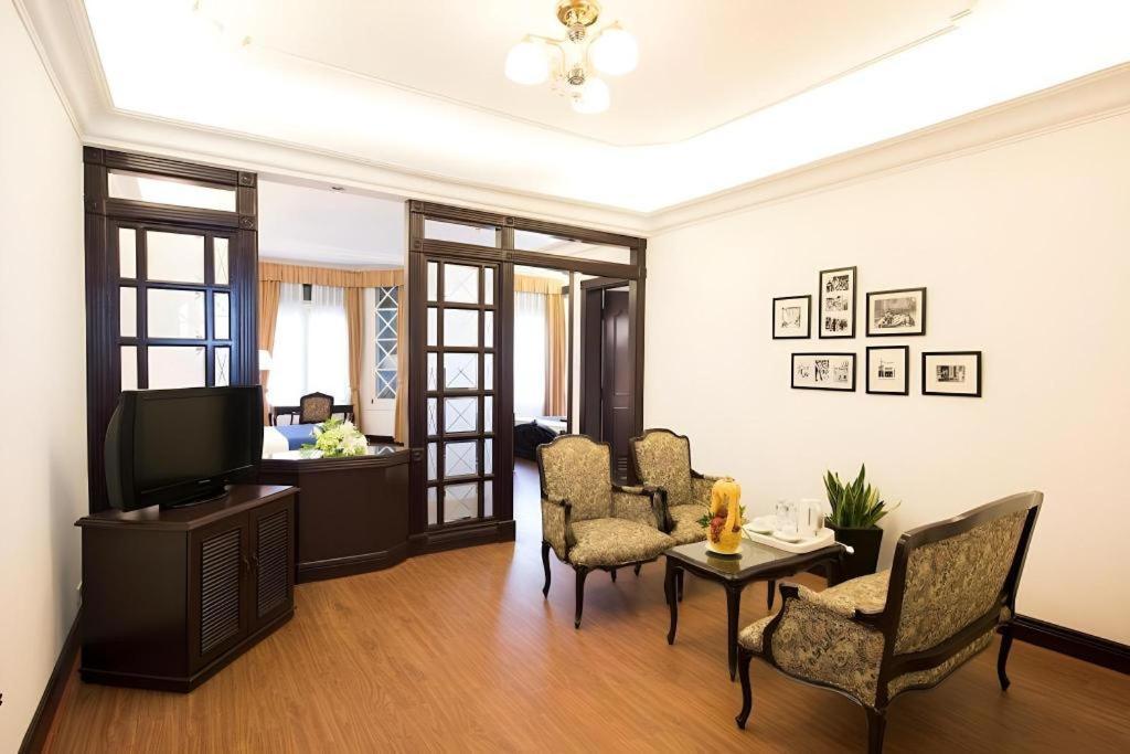 Hoa Binh Hotel 3*