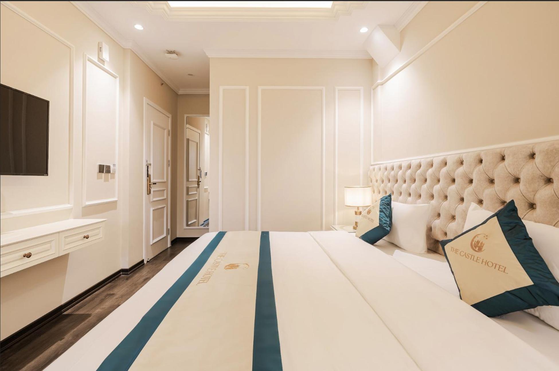 Delina Castle Coffee & Hotel 4*