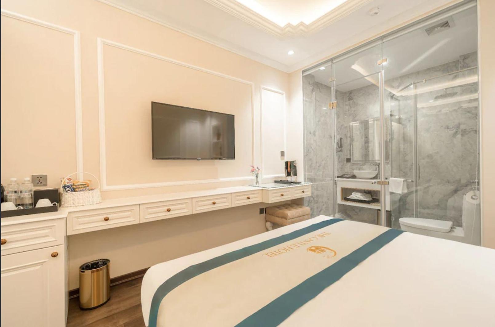 Hotel Delina Castle Coffee & 4*