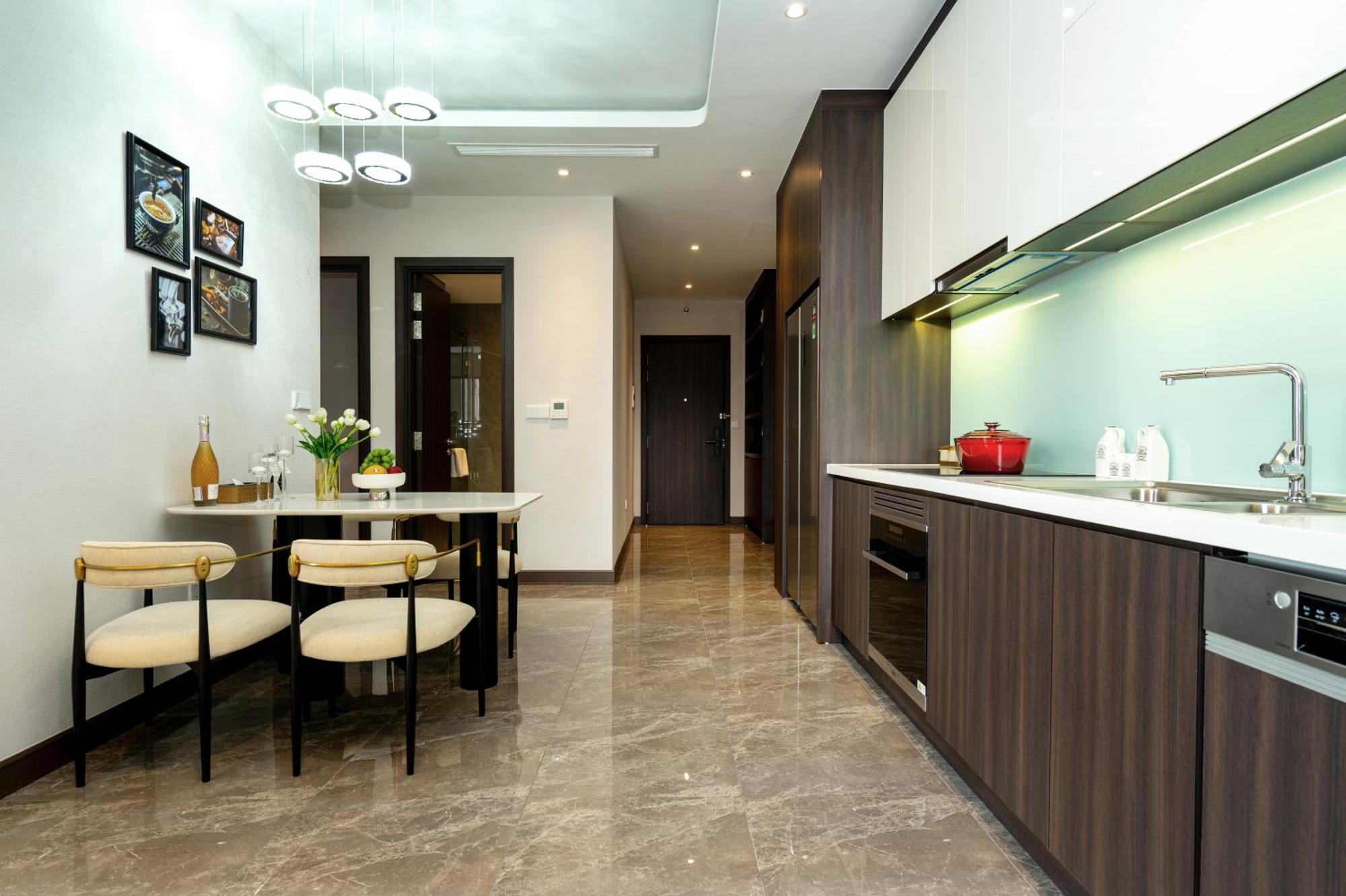 H-vista - The Gloria Nguyen Hong Hanoi