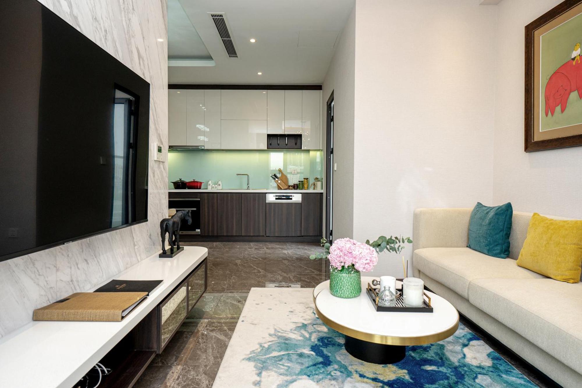 H-vista - The Gloria Nguyen Hong Apartment