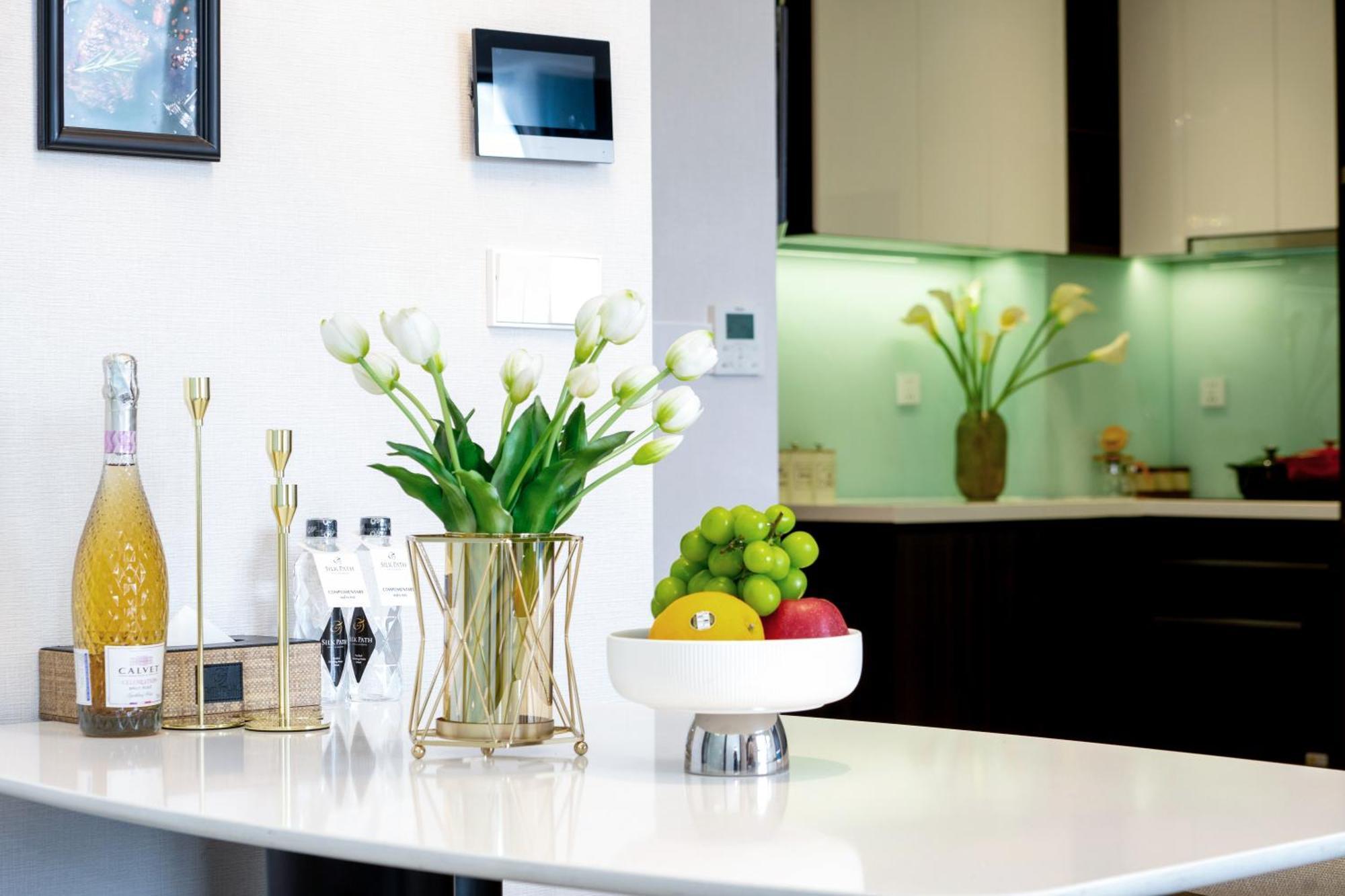 Apartment H-vista - The Gloria Nguyen Hong *