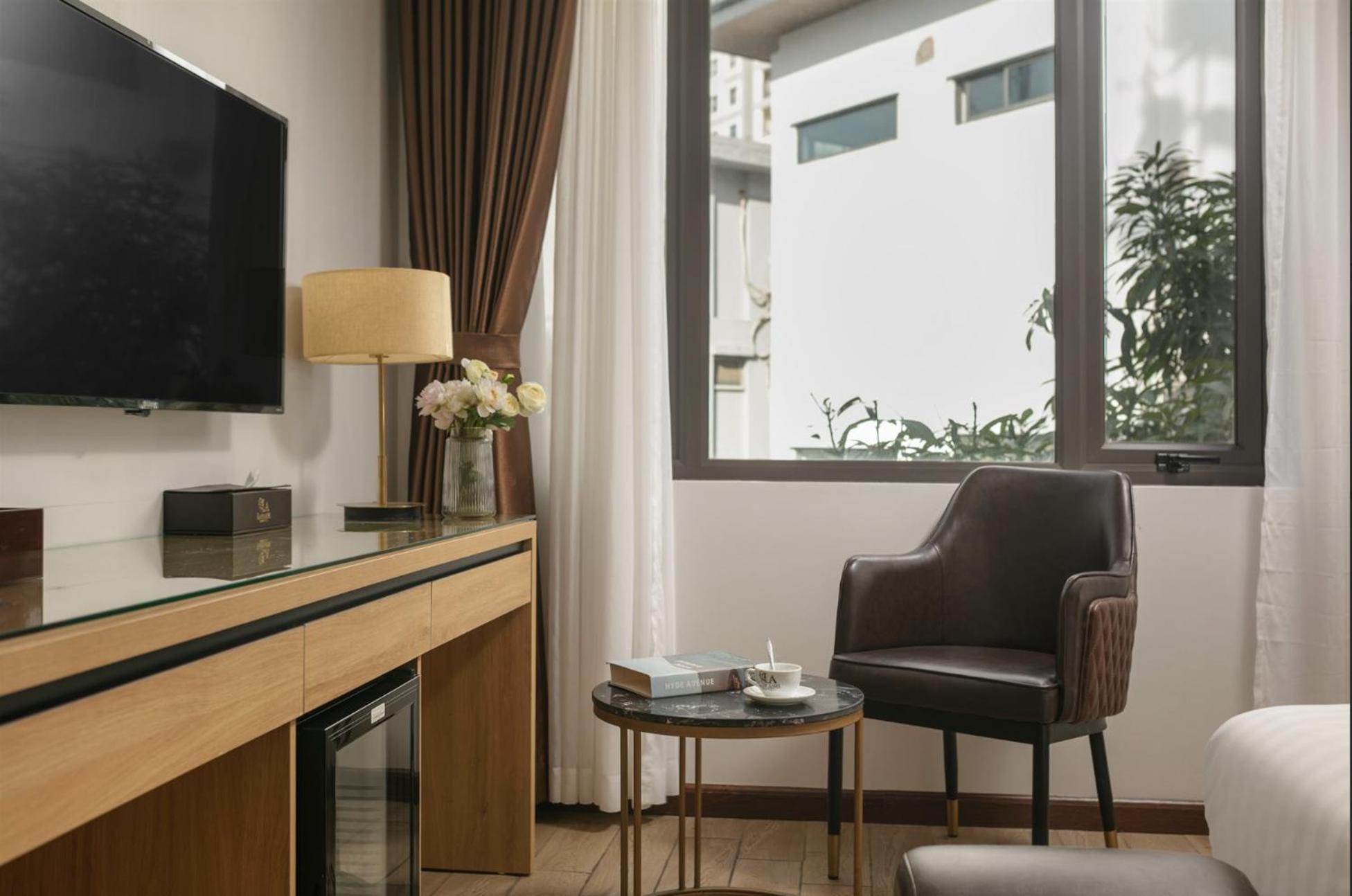 Lam Anh 4 Ngoai Giao Doan Bt6-19 4* Hanoi