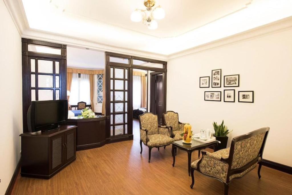 Hotel Hoa Binh