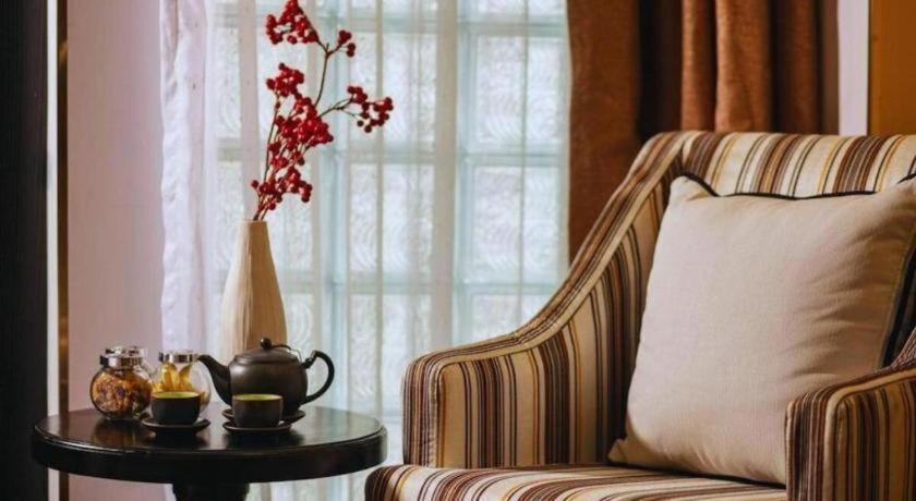 Des Arts - The Noble Hotel Hanoi