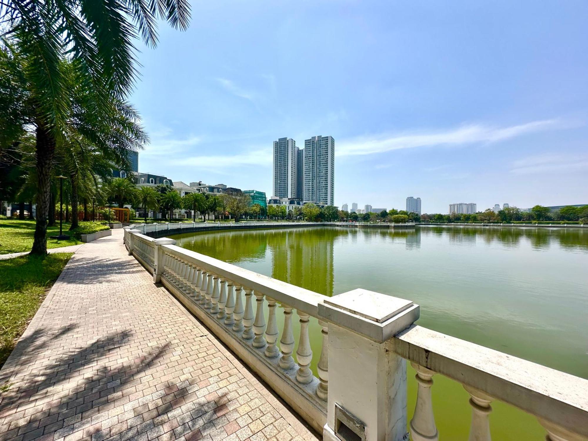 Delux Near Marriott And Keangnam Apartment