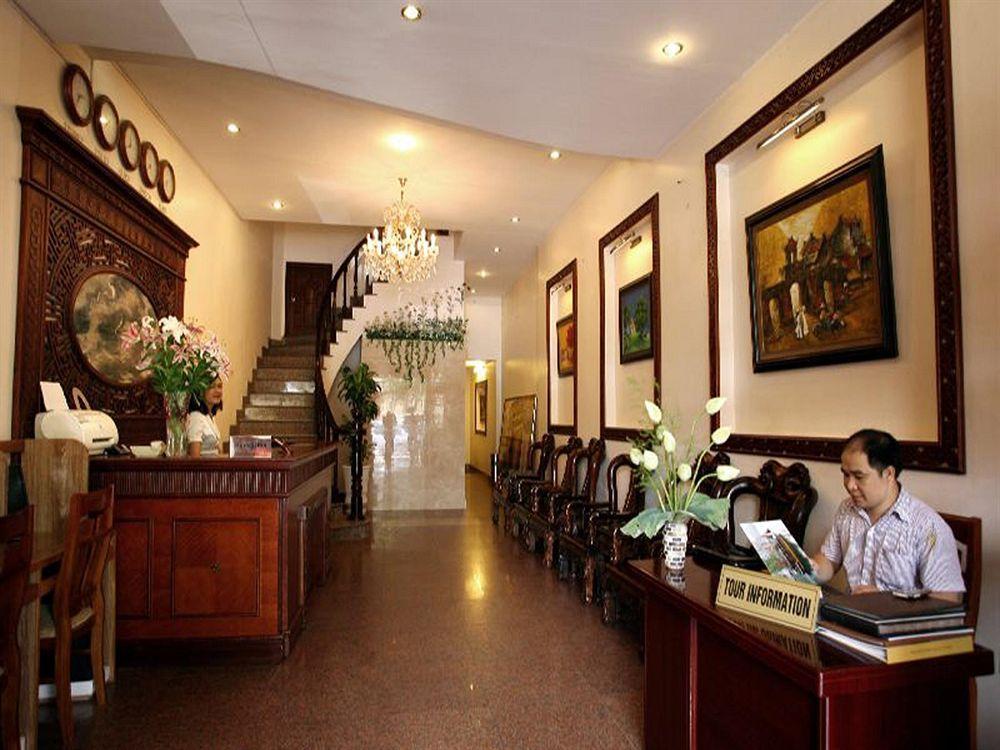 Phoenix Palace 3*