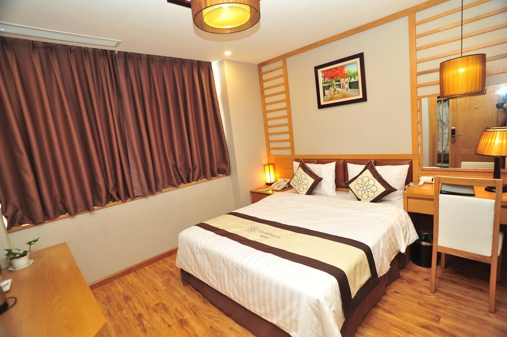 Khách sạn Sinh Plaza 3*